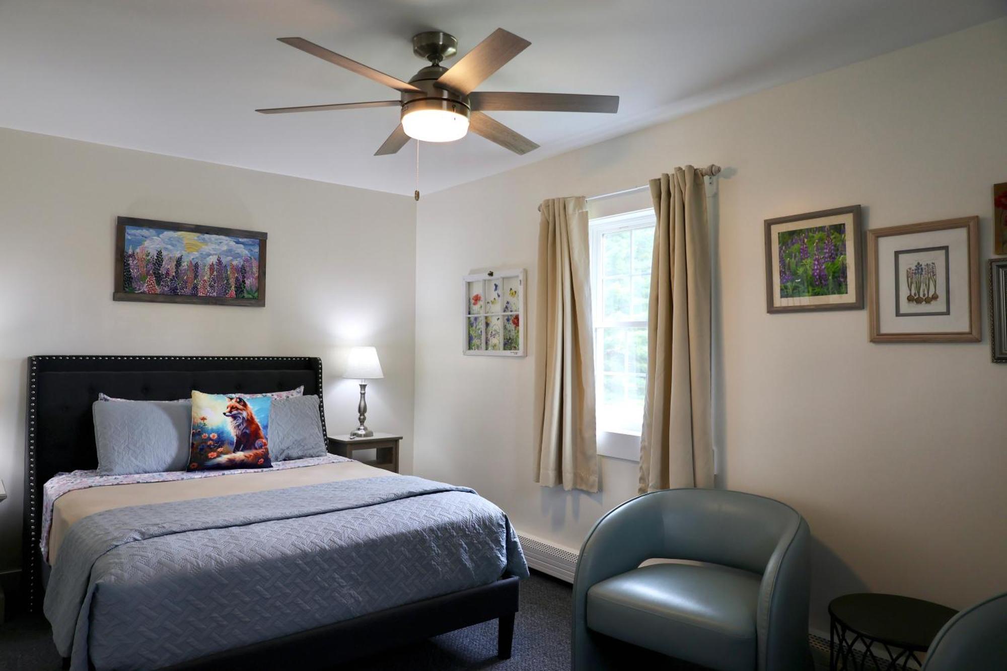Profile Deluxe Motel Twin Mountain Ngoại thất bức ảnh